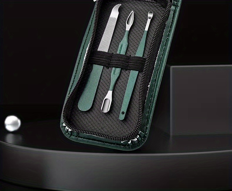 6pcs nail care set household nail clipper set portable ear pick spoon nail clipper set Product details 1